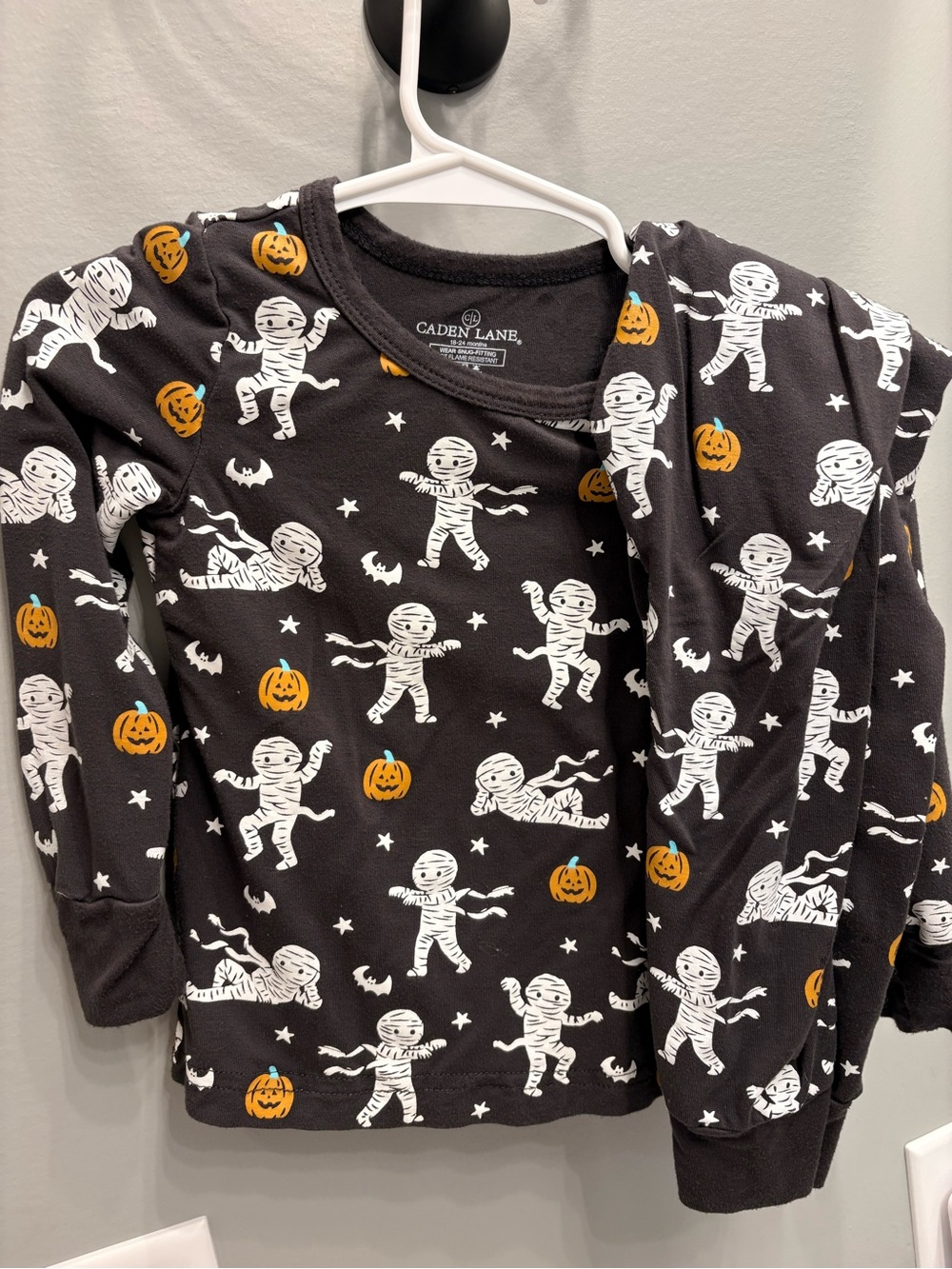 Caden Lane Long Sleeve/Pant - glow in the dark